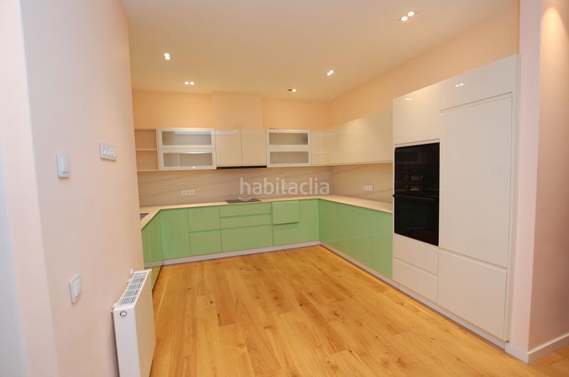 Foto 0b639bb3-5a03-4056-98c6-1b0a09020f34. Piso amplio piso reformado en el centro en Dreta de l´Eixample Barcelona