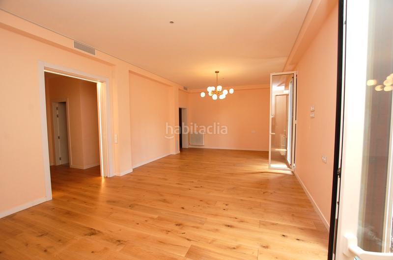 Foto 7a54921f-e5ce-47d6-878a-3667742269fc. Piso amplio piso reformado en el centro en Dreta de l´Eixample Barcelona