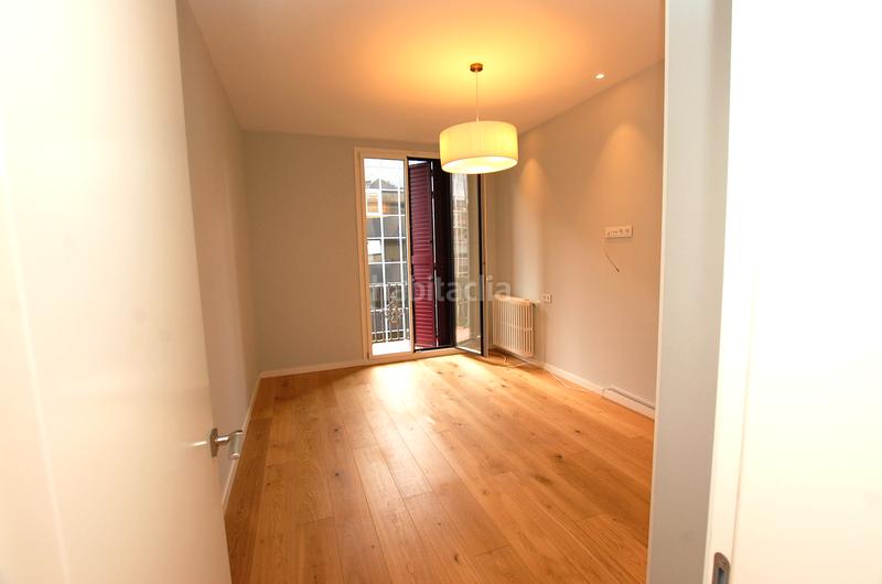 Foto a7a8320a-d08a-41ad-9f0b-35db7e610b55. Piso amplio piso reformado en el centro en Dreta de l´Eixample Barcelona