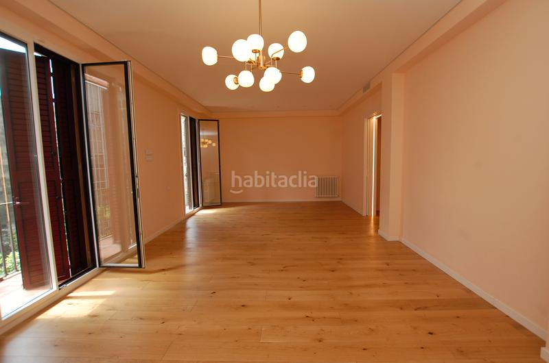 Foto c8f79ab5-f86b-400f-8719-dd8a68321b4c. Piso amplio piso reformado en el centro en Dreta de l´Eixample Barcelona