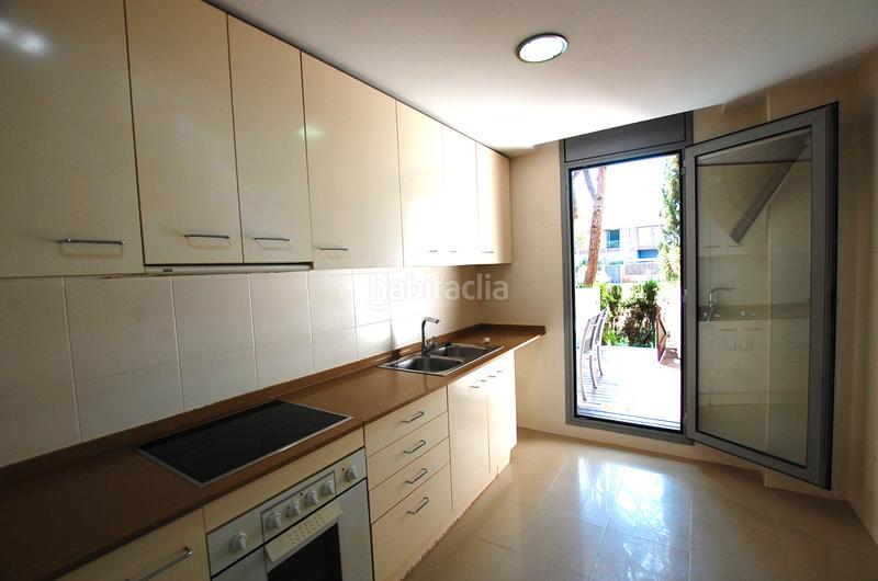 Foto 6b7d0b70-2d69-4851-9bab-1e047ed49117. Planta baja  muy cerca de la playa en Gava Mar Gavà