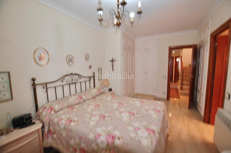 Foto 5dc6cd05-5a2e-4295-b16b-d2685f50c0ff. Casa pareada bonita y céntrica casa pareada en Marianao Sant Boi de Llobregat