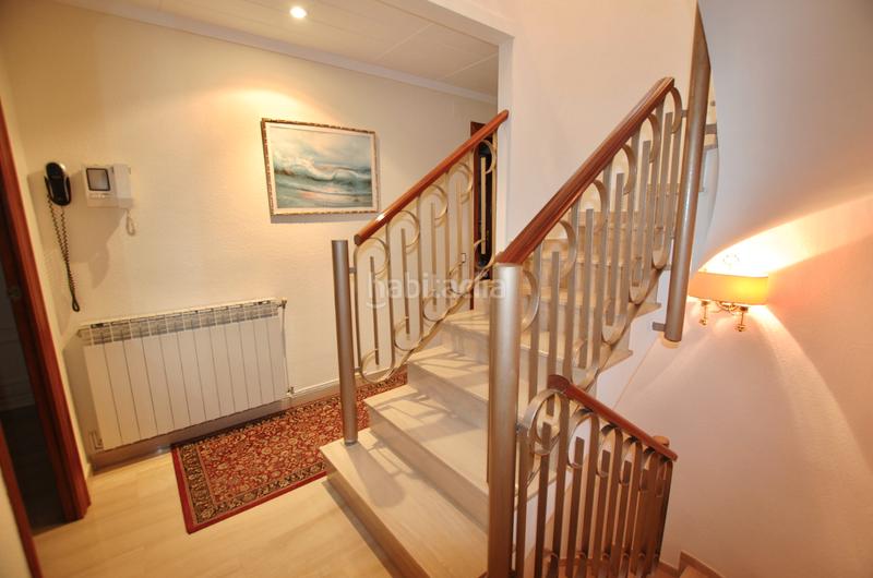 Foto a6c7967f-9547-4bb1-a1ff-a7bcf8c132c1. Casa pareada bonita y céntrica casa pareada en Marianao Sant Boi de Llobregat