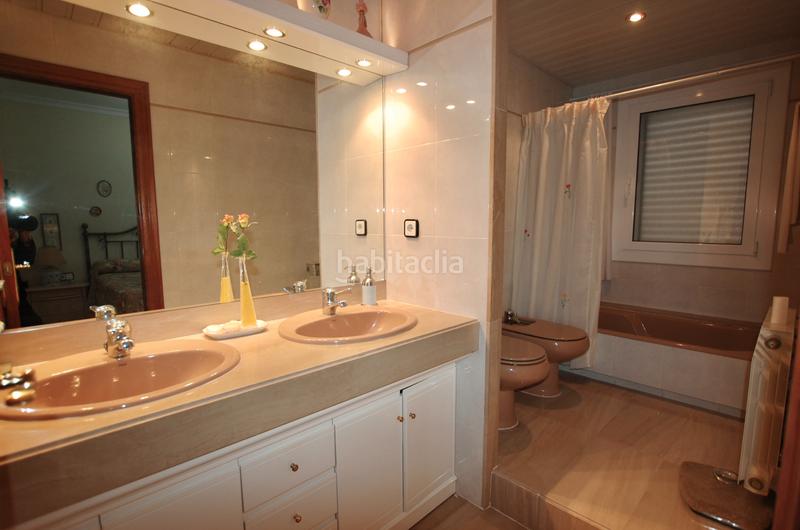 Foto a85bd1da-f72a-4109-b47c-1369c9b2ce5e. Casa pareada bonita y céntrica casa pareada en Marianao Sant Boi de Llobregat