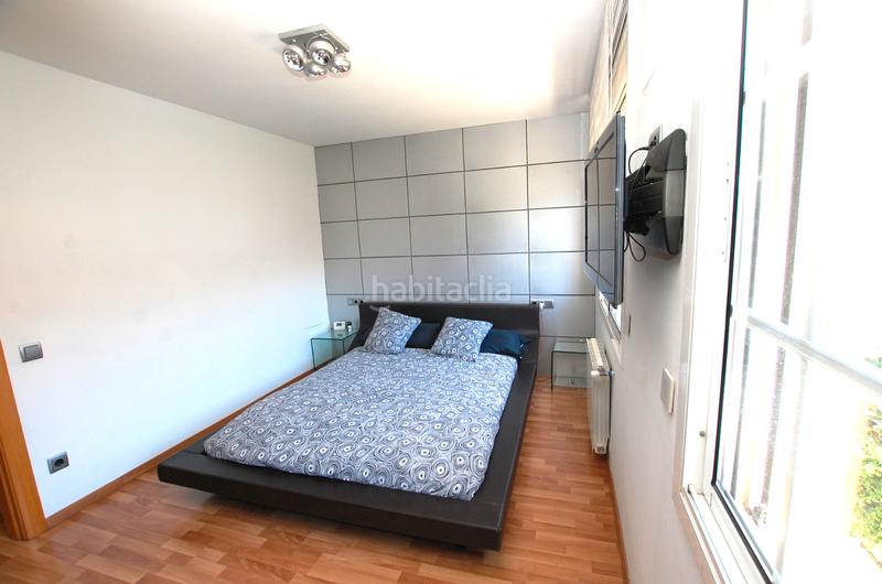 Foto 513d0187-af65-4a9b-bade-bbaedc2fb993. Alquiler casa adosada bonita casa en centro del pueblo en Gavà