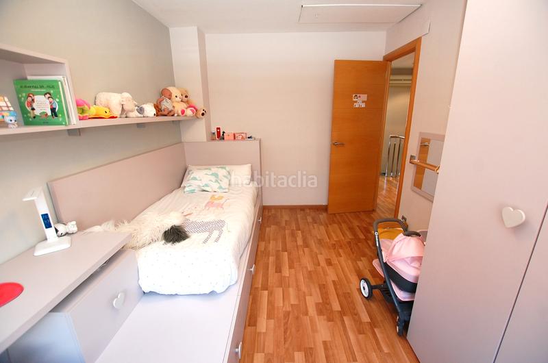 Foto b8e77711-7151-4744-8995-6d182776de97. Miete reihenhaus mit heizung parking pool in Passeig Maragall Gavà