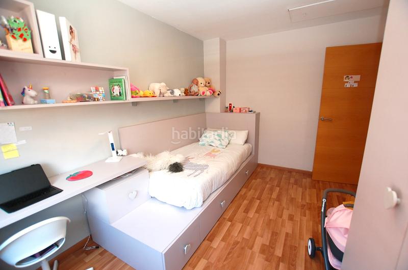 Foto ea9bede5-ee3c-47f7-843d-52d1794615d7. Miete reihenhaus mit heizung parking pool in Passeig Maragall Gavà