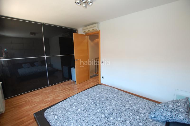 Foto 739910d5-b88d-4e03-bff4-58a87f4fcfaa. Rent semi detached house with heating parking pool in Gavà