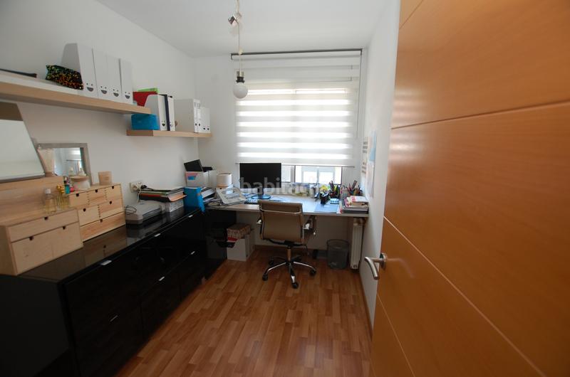 Foto bf203d92-0ae8-4e0d-b558-64ff4c0322bc. Rent semi detached house with heating parking pool in Gavà