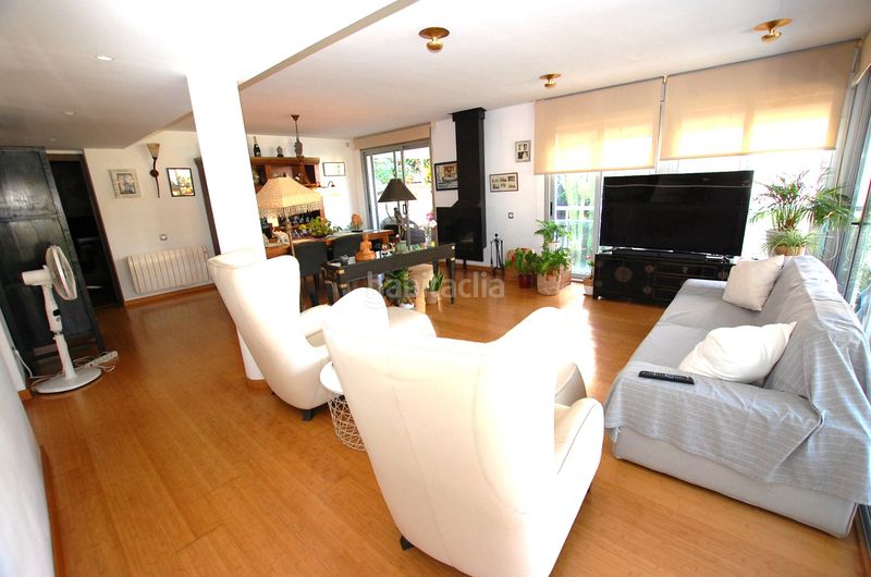 Foto ce07ab7c-89da-4120-99cb-70d185867eb4. Casa amb calefacció aparcament piscina a Levantina - Montgavina - Quintmar Sitges