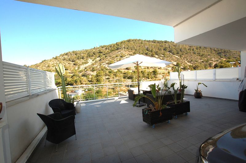 Foto db36d3f9-7722-417a-a893-3036bbe15ddd. Casa amb calefacció aparcament piscina a Levantina - Montgavina - Quintmar Sitges