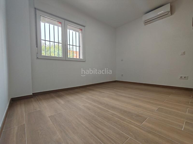 Foto aea0f409-d6b1-4632-beeb-aabe460e4c60. Flat with heating in La Serna Fuenlabrada