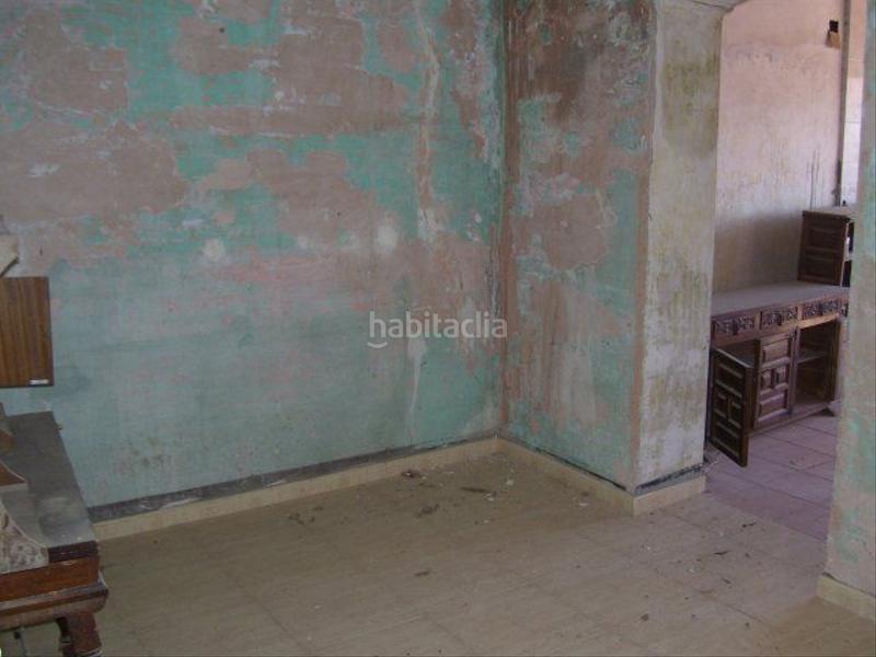 Foto 23036e1b-0a3d-42ff-9df5-f26f3d49614e. Casa in Nucli Urbà Esparreguera