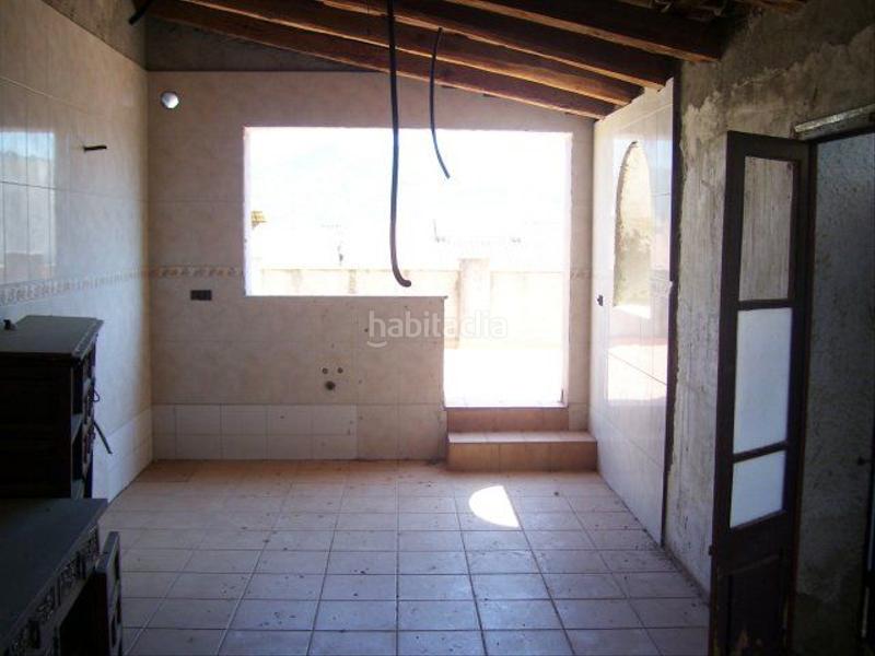 Foto dce56fb8-a070-478e-ad93-2f5d95a3a134. Casa in Nucli Urbà Esparreguera