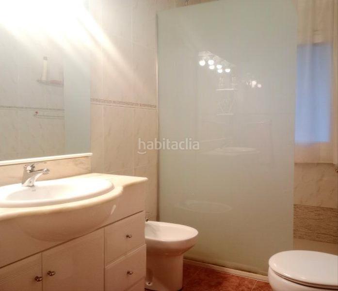 Foto 706abff5-52df-4590-bd78-8f71b3c86d3a. Xalet amb calefacció piscina a Can Vinyals Esparreguera