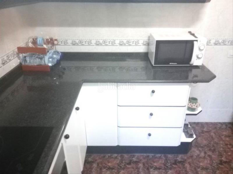 Foto a0f34f94-b450-48c4-bfd9-be122bd7d7f8. Xalet amb calefacció piscina a Can Vinyals Esparreguera