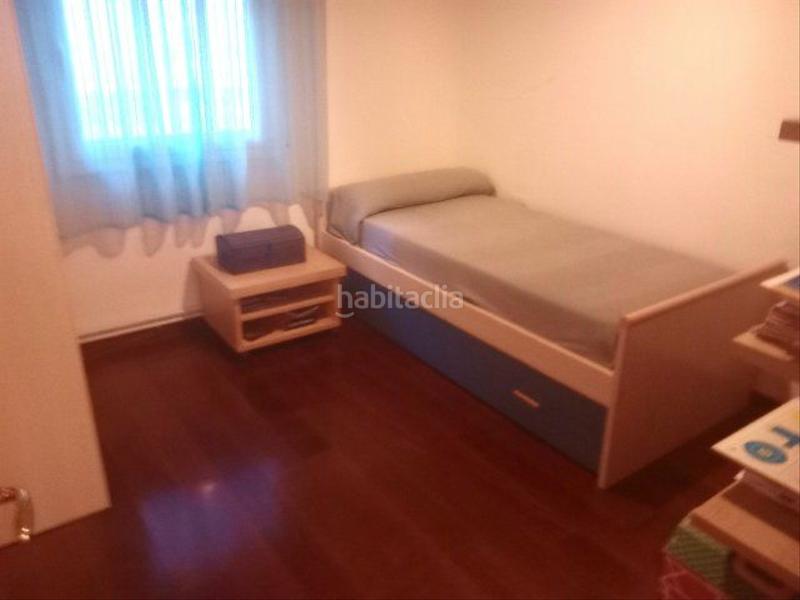 Foto ae79785e-900e-42b9-8cbf-db87c690ba82. Xalet amb calefacció piscina a Can Vinyals Esparreguera