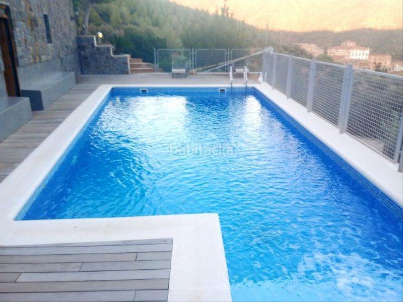 Foto e0d3965c-2b21-4120-8c91-1cee35e80a12. Xalet amb calefacció piscina a Can Vinyals Esparreguera