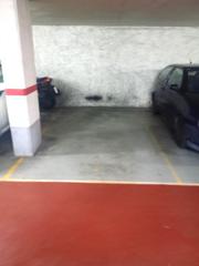 Aparcament cotxe a Nucli Urbà. Plaza de parking muy centrica