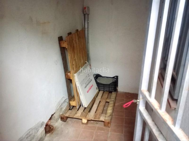 Foto 862d7c70-a151-4274-815a-49cf6017fa02. Local comercial  ideal tienda de alimentaciön . en Esparreguera