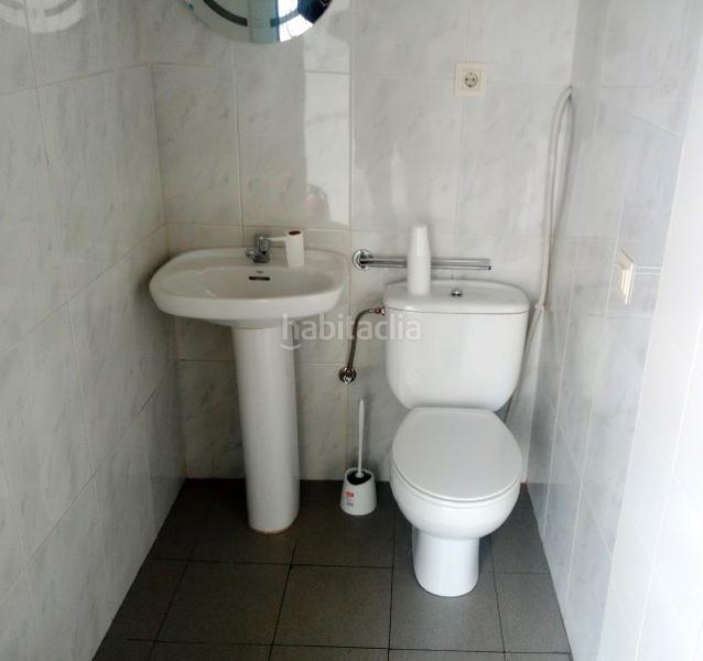 Foto ed10beb7-9a93-45be-8306-691cd4204068. Local comercial  ideal tienda de alimentaciön . en Esparreguera