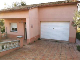 Chalet dans Piera. Para entrar a vivir