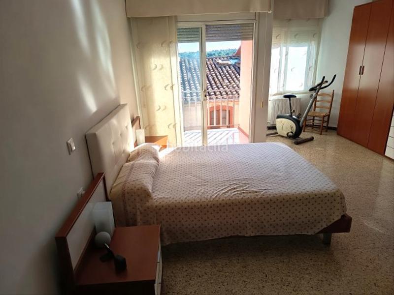 Foto 100c7ed6-75fb-4e8b-a045-280e9d5838d8. Casa ideal para dos familias en Nucli Urbà Esparreguera