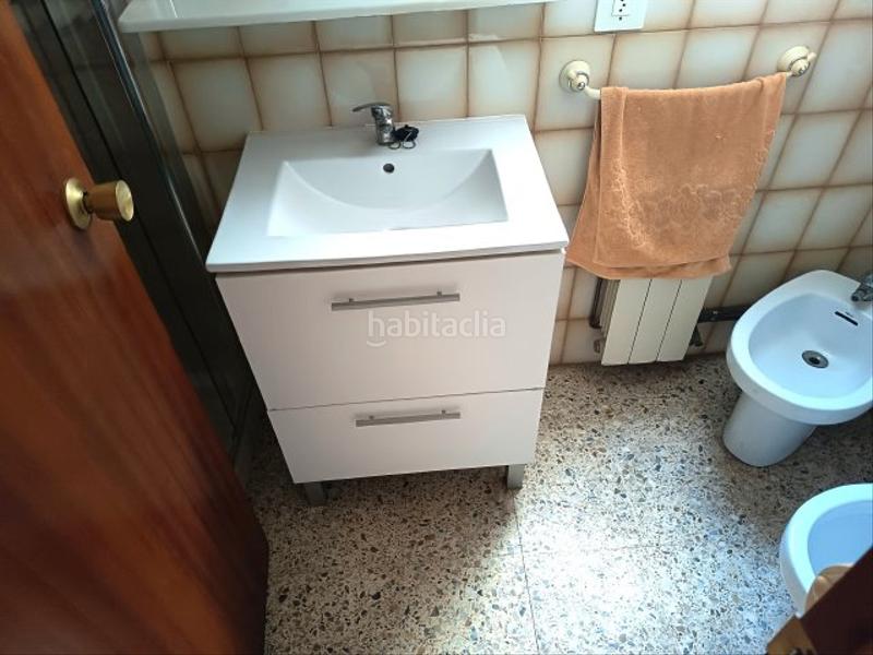 Foto 14b0329c-c36f-465e-a1e8-c7e61efbb087. Casa ideal para dos familias en Nucli Urbà Esparreguera