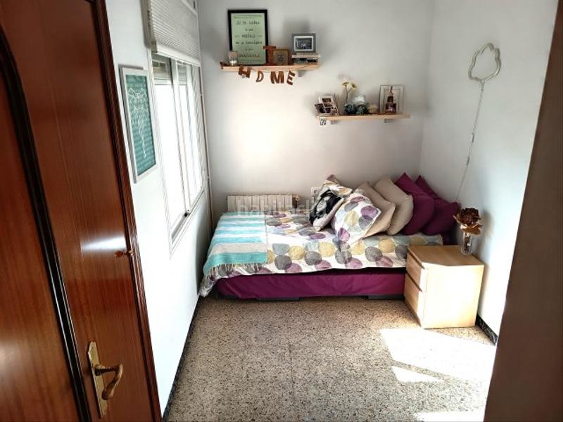Foto 179dac97-5126-46b2-93cc-babf2d7b05bd. Casa ideal para dos familias en Nucli Urbà Esparreguera