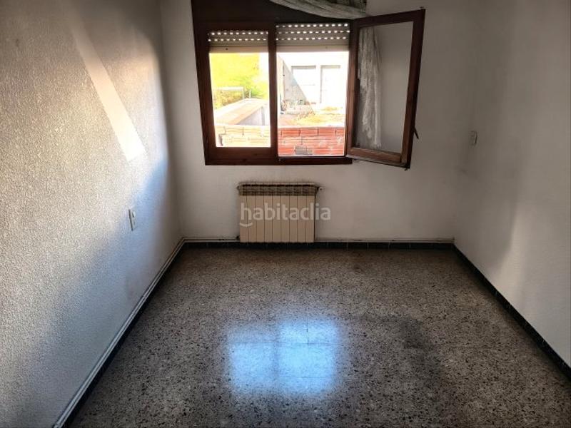 Foto 514278d8-4761-4b2b-8ba3-410e4f41e13f. Casa ideal para dos familias en Nucli Urbà Esparreguera