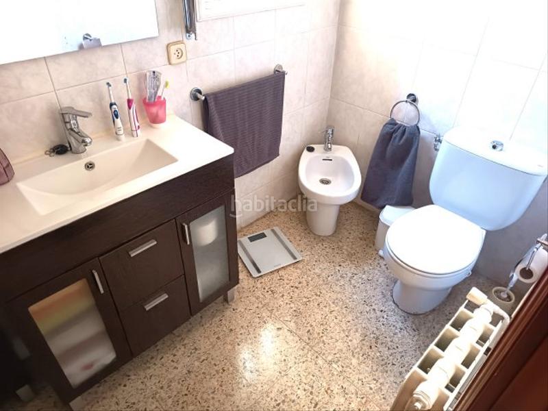 Foto 96086830-2c2e-48a0-9ce4-95ed31aceb45. Casa ideal para dos familias en Nucli Urbà Esparreguera