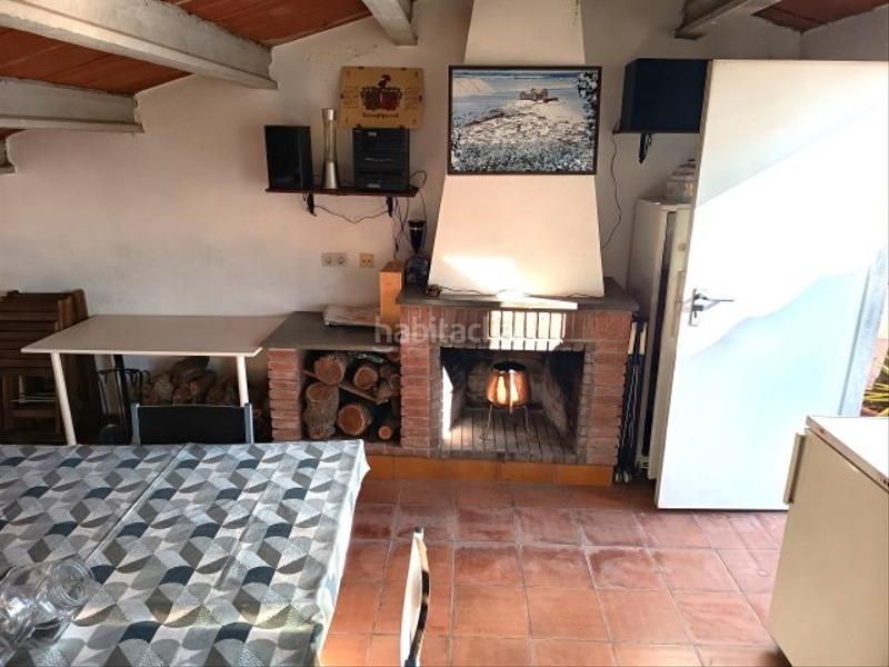 Foto ad2ba740-8e65-43fe-83f3-bd96f483ab14. Casa ideal para dos familias en Nucli Urbà Esparreguera