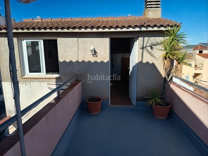 Foto d28dfe7e-f39d-430b-ae8a-24fb5a69e35b. Casa ideal para dos familias en Nucli Urbà Esparreguera