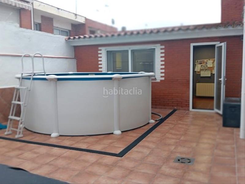 Foto 3988dff6-2ea9-49d3-9706-883b2958e8bf. Maison jumelée avec chauffage parking dans La plana Esparreguera