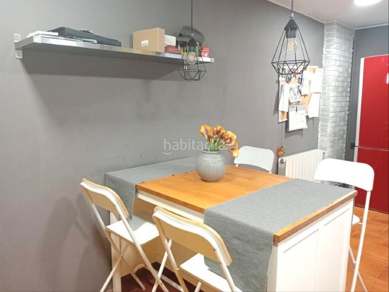 Foto 5b5533e0-609c-45b2-91e7-210fe994ecb4. Maison jumelée avec chauffage parking dans La plana Esparreguera