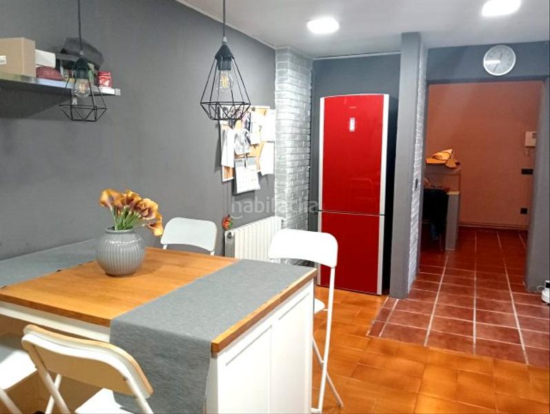 Foto fa88deb1-1e35-46a4-a2fb-28b7ee48f746. Maison jumelée avec chauffage parking dans La plana Esparreguera