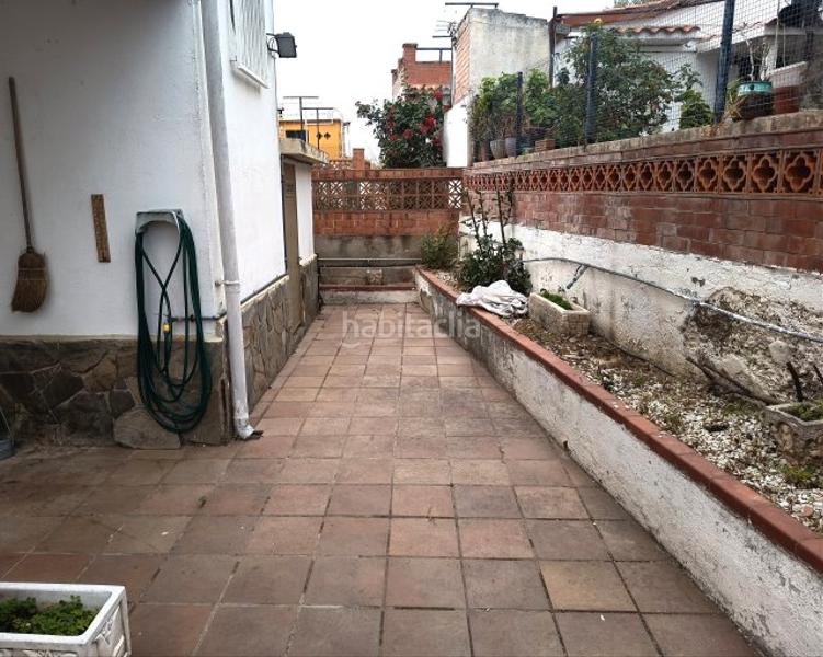 Foto 12965f83-d2aa-4e09-9133-93d9a9e4ed10. House with fireplace heating parking in Mas d´en Gall Esparreguera