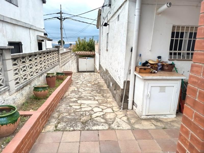 Foto 9c849b3d-9049-482d-a76a-b689a613bc27. House with fireplace heating parking in Mas d´en Gall Esparreguera