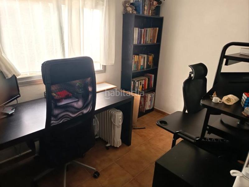 Foto c28fd2f5-ef2b-4fa3-aa0b-10ecc2c7e676. House with fireplace heating parking in Mas d´en Gall Esparreguera