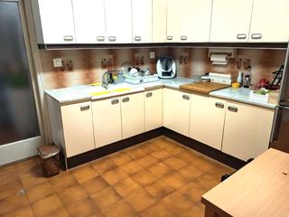 Pis a Nucli Urbà. Para entrar