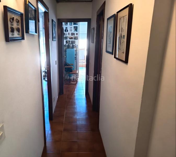 Foto a030a482-5cc4-4d2a-ada6-4a21ff1f8c2d. Pis amb calefacció a Nucli Urbà Esparreguera