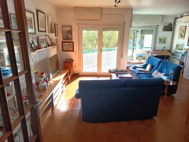 Foto aa23472d-1a03-4c55-896b-8fdb78ec011b. Pis amb calefacció a Nucli Urbà Esparreguera