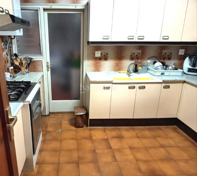 Foto bba50342-cc50-438e-aee4-f5f7fe3fc0f9. Pis amb calefacció a Nucli Urbà Esparreguera