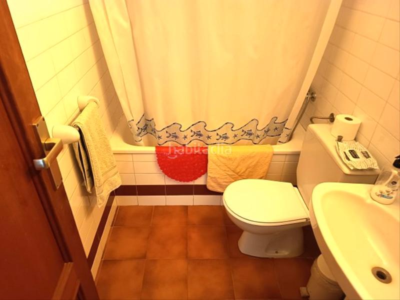 Foto ca1c01c2-ab82-4dd5-a35c-aae64cbd3864. Pis amb calefacció a Nucli Urbà Esparreguera