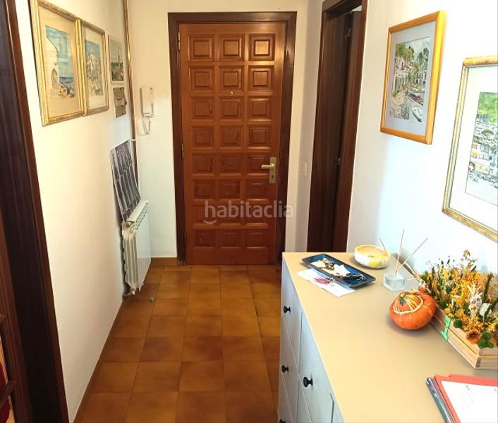 Foto d6e81c9b-9286-4c7e-b72a-dac7fb091f3e. Pis amb calefacció a Nucli Urbà Esparreguera