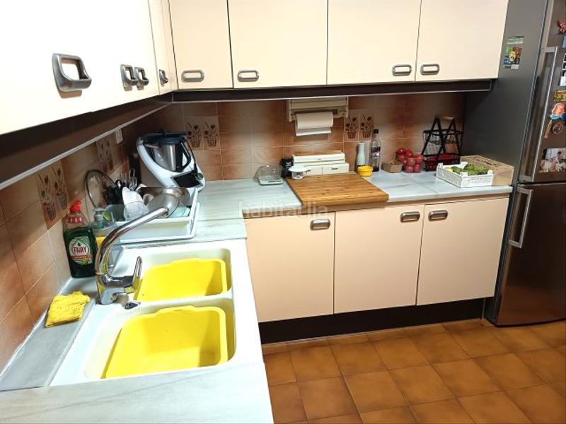 Foto d969465d-66d9-40b6-8f79-be8cee0727c4. Pis amb calefacció a Nucli Urbà Esparreguera