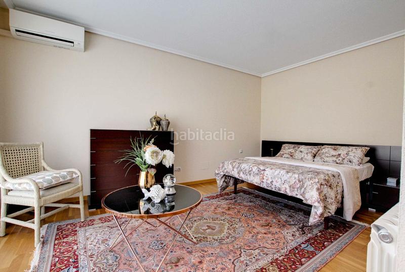 Foto 3ca44877-fdab-4547-b530-b902743f9b91. Maison jumelée avec chauffage dans El Robledal Villalbilla