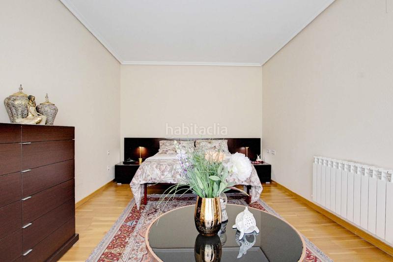 Foto 49682bd3-dfa2-49c0-bd1a-922dbea027c7. Maison jumelée avec chauffage dans El Robledal Villalbilla