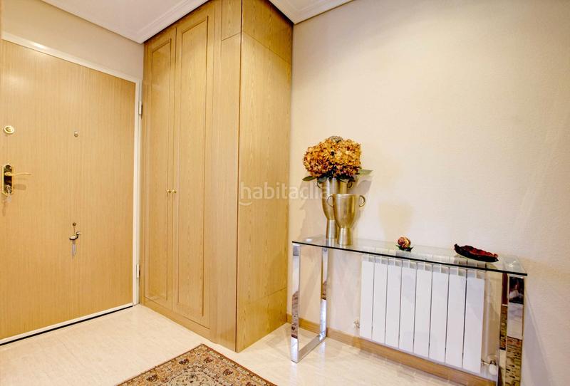 Foto 671a2268-7158-4600-8781-24f1a048df88. Maison jumelée avec chauffage dans El Robledal Villalbilla