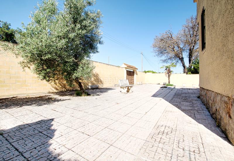 Foto 13663f59-fec4-48b4-8a0e-85d102a7f8eb. Chalet con camino riscaldamento parcheggio piscina in Nuevo Baztán